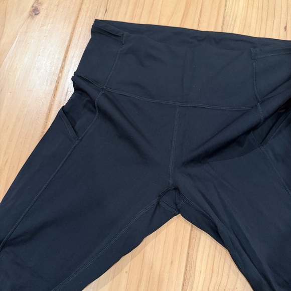 lululemon athletica Black Leggings - Picture 4 of 5